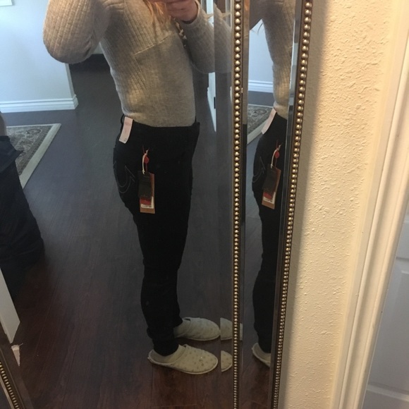 True Religion Jeans size 28 - Picture 7 of 8